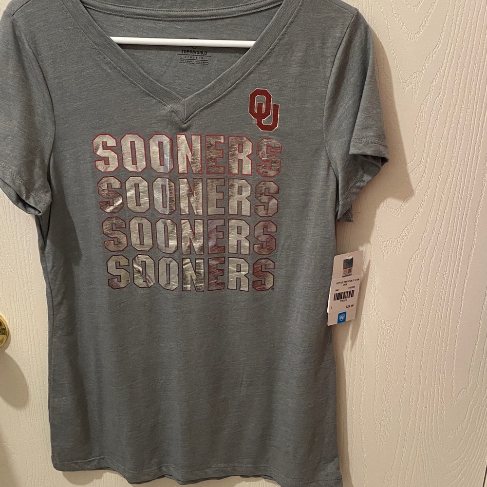 Top of the World Women's Gray Sooners Tee